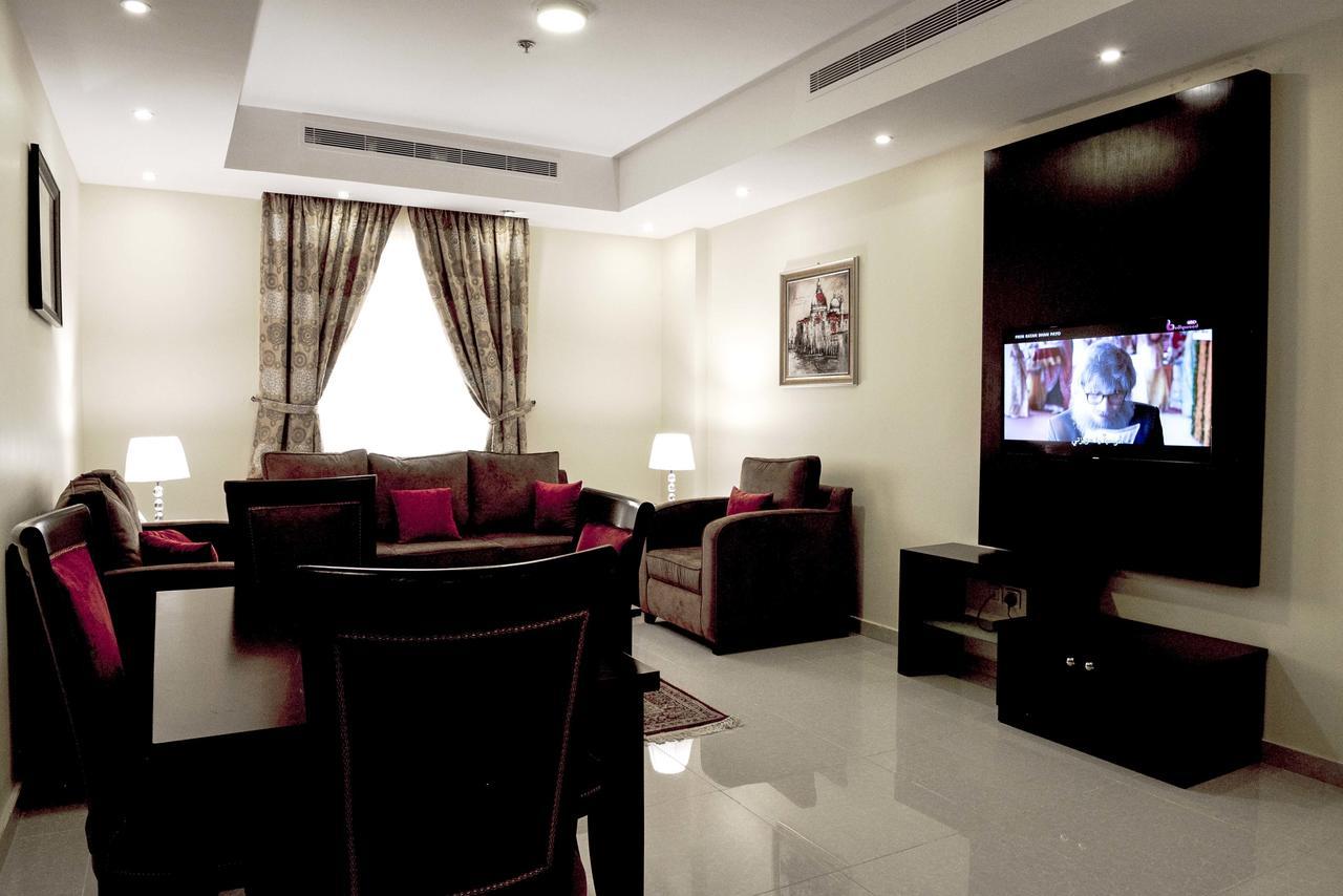 Rolana Furnished Apartments ジェッダ エクステリア 写真